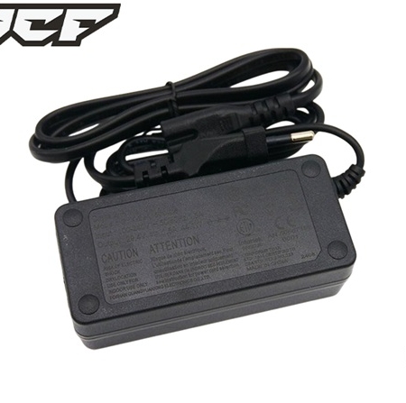 YCF Mini 12/16 Ladegerät BB12-1514-01